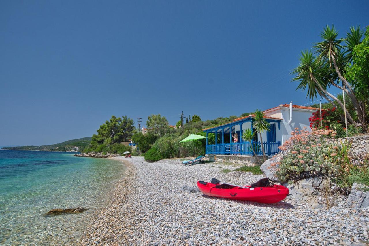 Seahorse cottage Mourtero Esterno foto